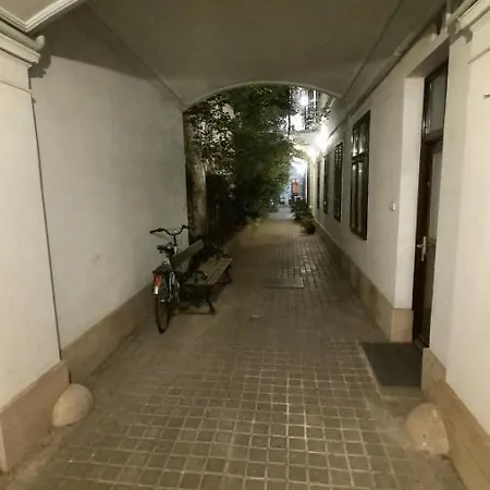 Apartment Happy In The Heart Of With 2