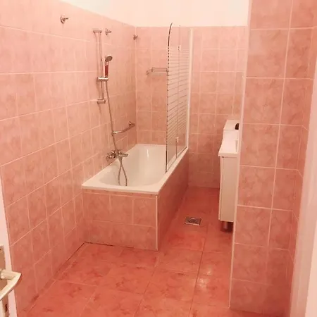 Happy In The Heart Of With 2 Apartament *